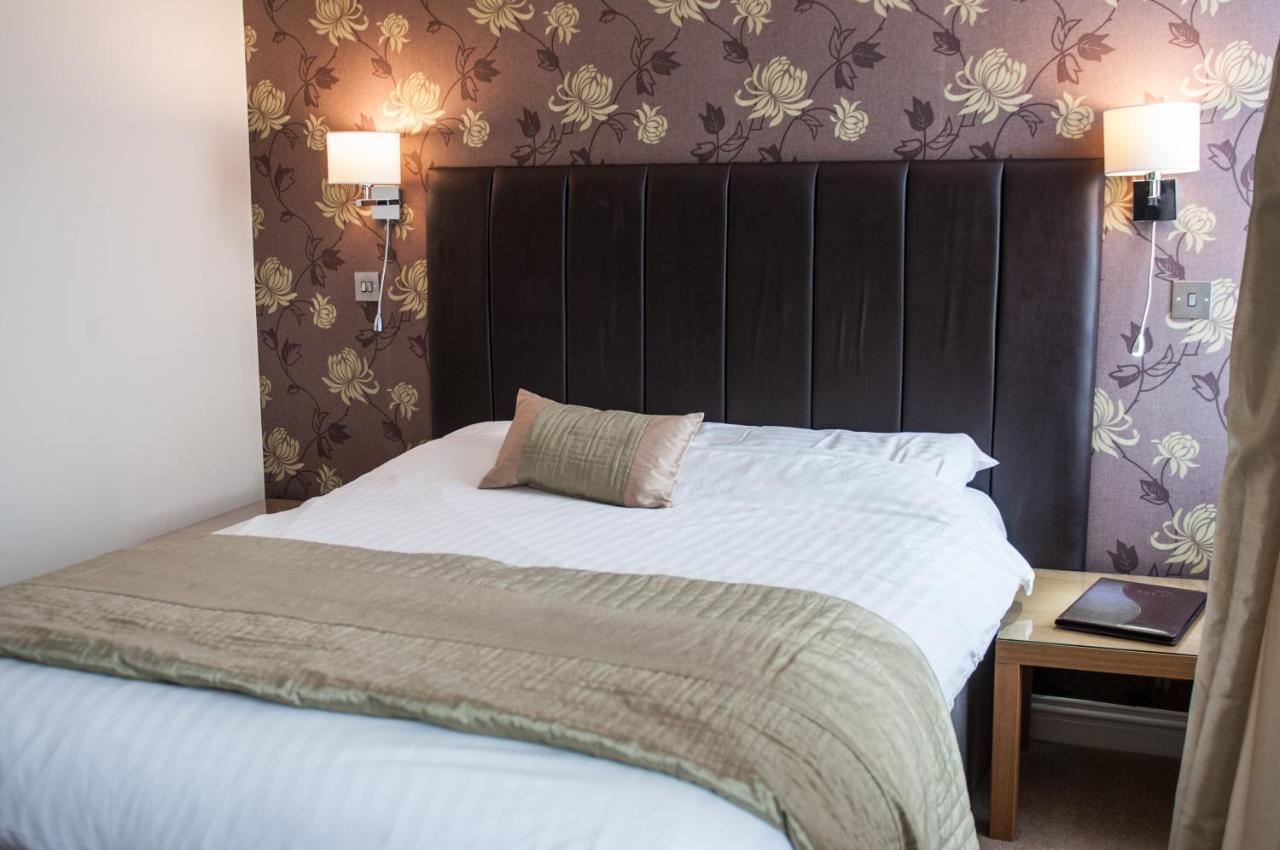 The Lion Hotel Blaenavon Eksteriør billede